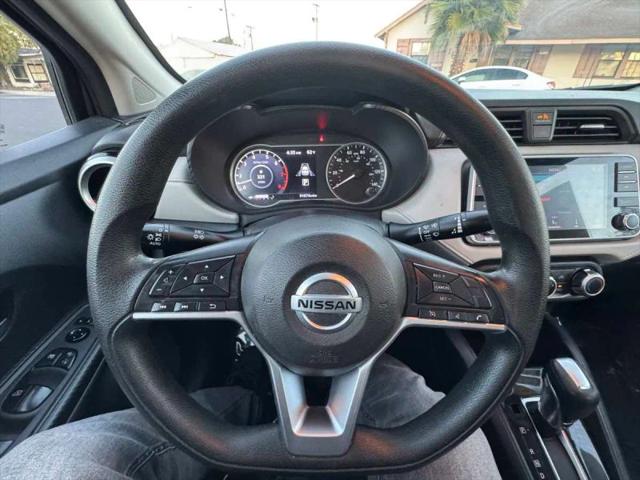 2021 Nissan Versa SV Xtronic CVT