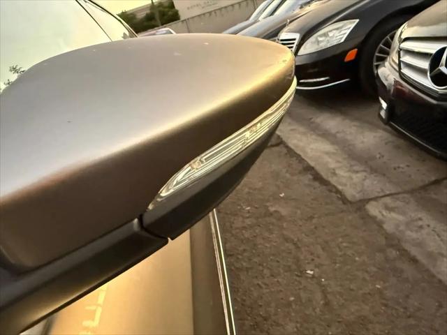 2013 Volkswagen CC 2.0T Sport
