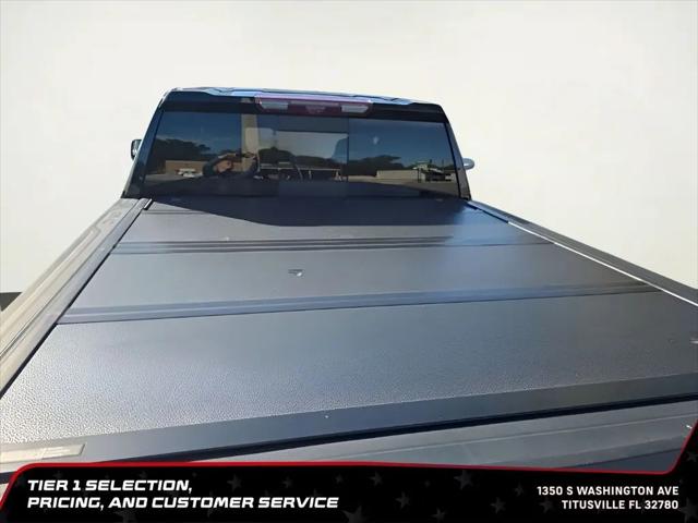 2022 GMC Sierra 1500 Limited 4WD Crew Cab Short Box AT4