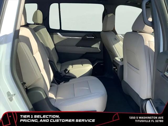 2026 GMC Acadia Elevation FWD
