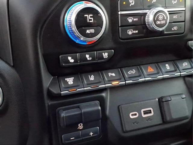 2023 GMC Sierra 2500HD Denali