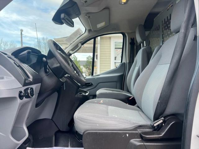 2017 Ford Transit w/60/40 Side Door w/RWB