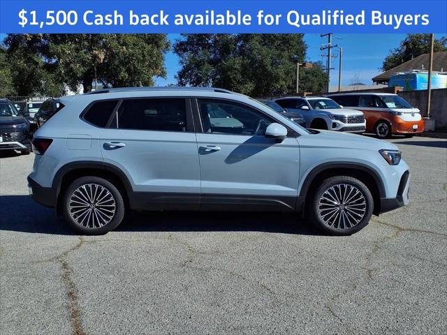 2026 Volkswagen Taos SE