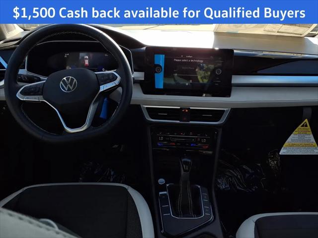 2026 Volkswagen Taos SE