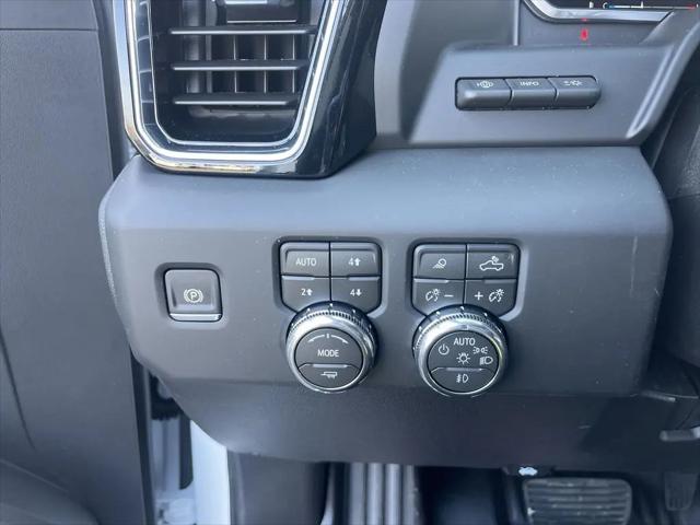 2026 GMC Sierra 2500HD Crew Cab, Standard Bed, Denali, 4WD