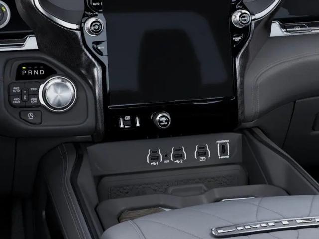 2026 Ram 1500 Limited Crew Cab 4x4 57 Box