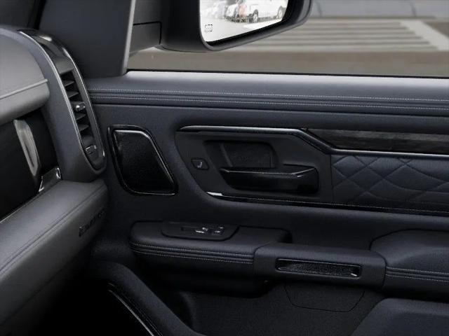 2026 Ram 1500 Limited Crew Cab 4x4 57 Box