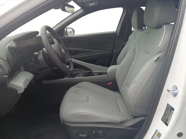 2025 Hyundai Elantra Hybrid Limited
