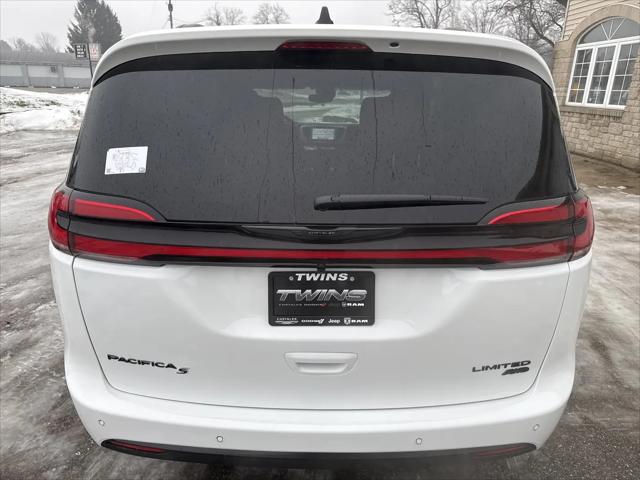 2026 Chrysler Pacifica Limited AWD