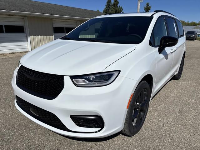 2026 Chrysler Pacifica Limited AWD