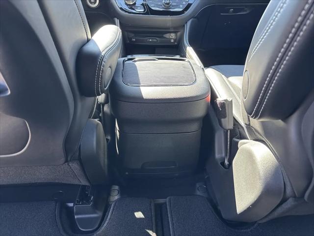 2026 Chrysler Pacifica Limited AWD