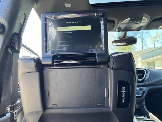 2026 Chrysler Pacifica Limited AWD