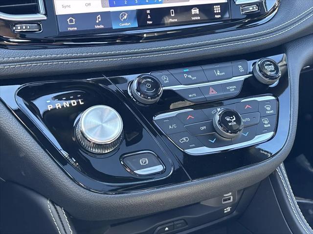 2026 Chrysler Pacifica Limited AWD