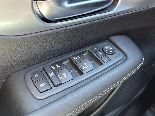 2026 Chrysler Pacifica Limited AWD