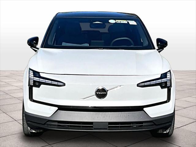 2026 Volvo EX30 Plus Twin Motor Performance, Fully electric