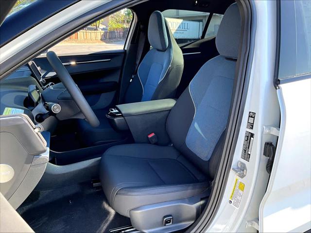 2026 Volvo EX30 Plus Twin Motor Performance, Fully electric
