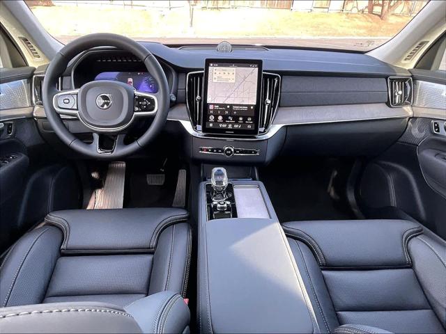 2026 Volvo XC90 Plug-In Hybrid Ultra, T8 AWD, Electric/Gasoline, Bright, 7 Seats