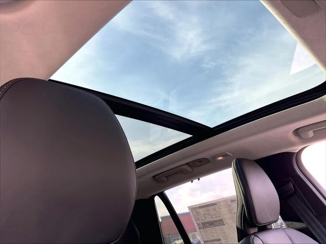 2026 Volvo XC90 Plug-In Hybrid Ultra, T8 AWD, Electric/Gasoline, Bright, 7 Seats