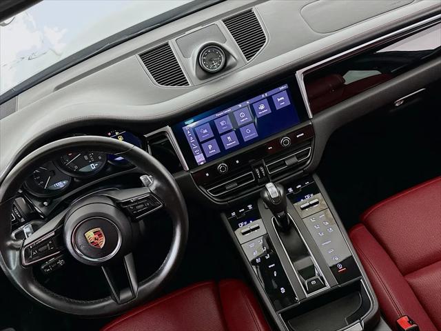 2024 Porsche Macan Macan