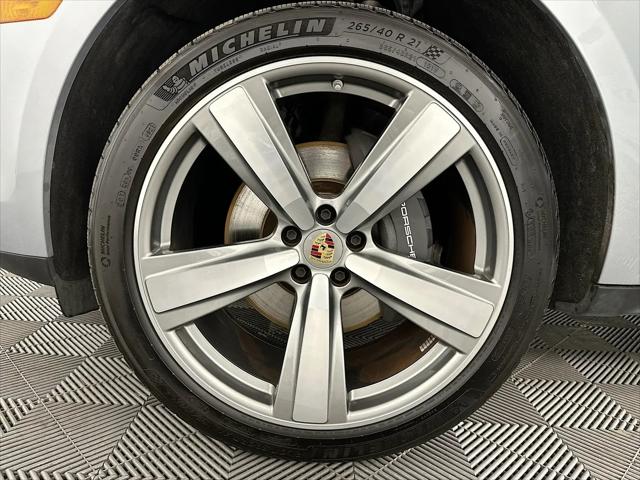 2024 Porsche Macan Macan