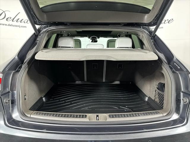 2021 Porsche Macan S
