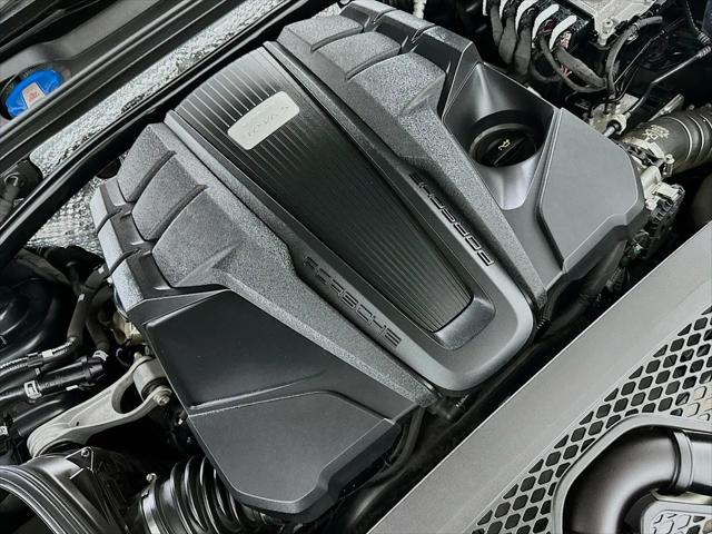 2021 Porsche Macan S