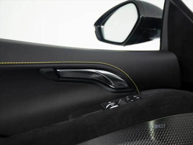 2025 Lotus Emira V6