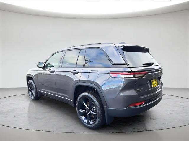 2025 Jeep Grand Cherokee Limited 4x4