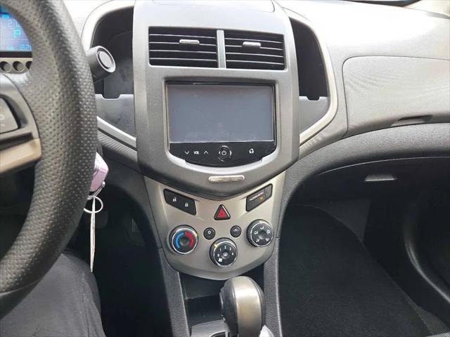 2016 Chevrolet Sonic LT Auto