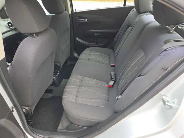 2016 Chevrolet Sonic LT Auto