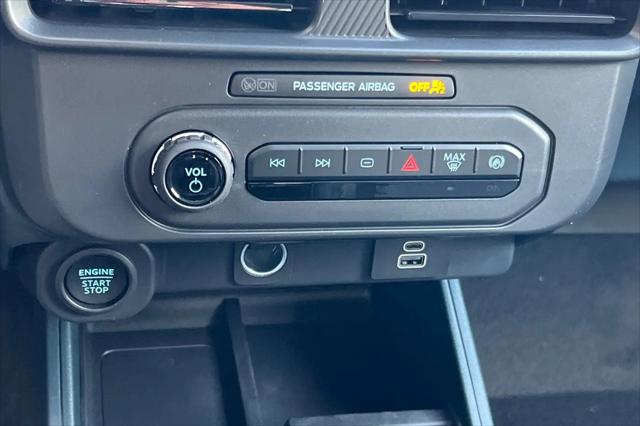 2026 Ford Maverick Lobo Standard