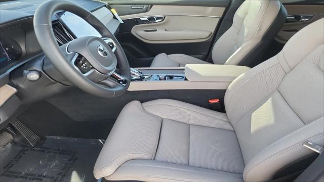2026 Volvo XC90 Ultra, B6 AWD Gas (mild hybrid), Gasoline, Bright, 7 Seats