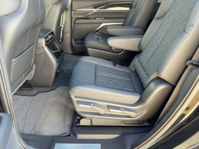 2025 Cadillac Escalade Sport 1 AWD