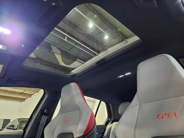 2026 Volkswagen Golf GTI SE