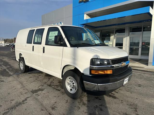 2025 Chevrolet Express Cargo Van RWD 2500 Regular Wheelbase WT