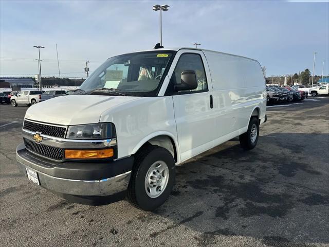 2025 Chevrolet Express Cargo Van RWD 2500 Regular Wheelbase WT