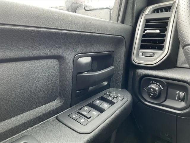 2026 Ram 2500 Black Express Crew Cab 4x4 6'4" Box