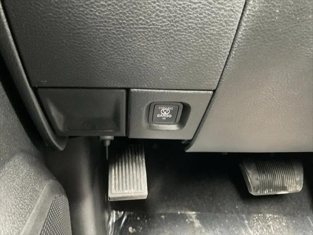 2026 Ram 2500 Black Express Crew Cab 4x4 6'4" Box