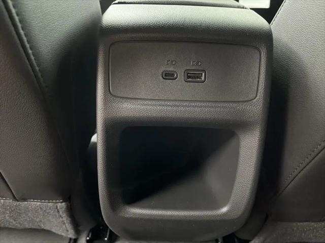 2026 Buick NV Preferred FWD