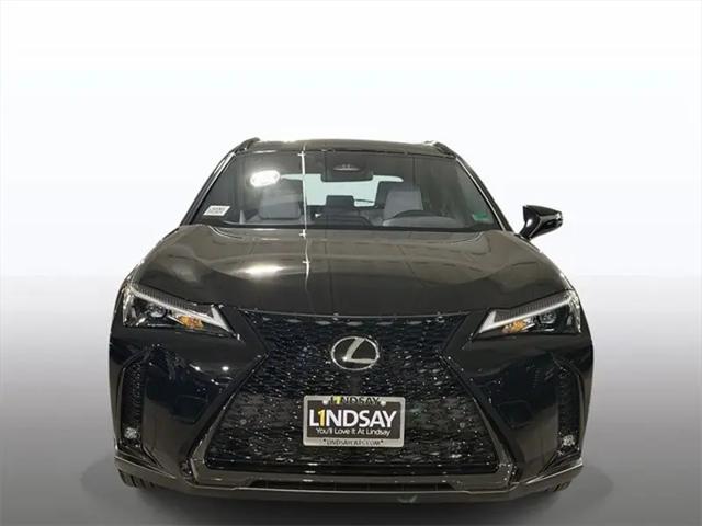 2025 Lexus 300 F SPORT Design