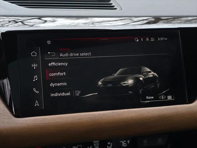 2022 Audi e-tron GT Premium Plus quattro