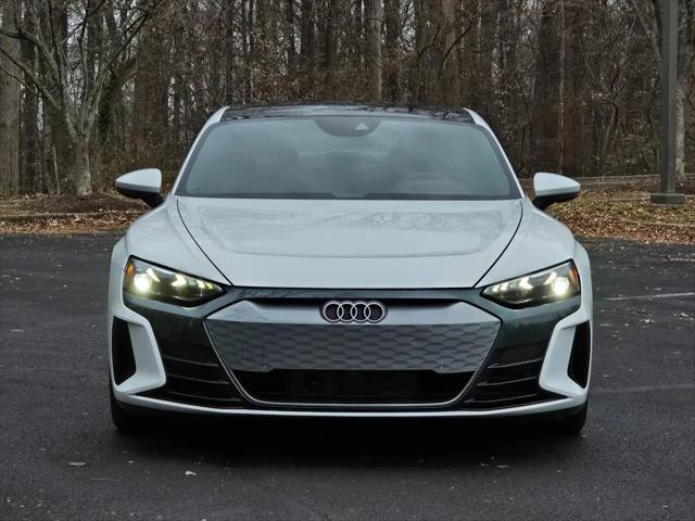 2022 Audi e-tron GT Premium Plus quattro