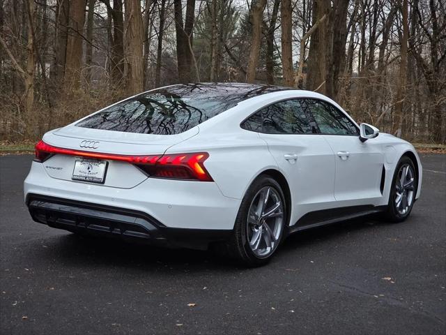 2022 Audi e-tron GT Premium Plus quattro