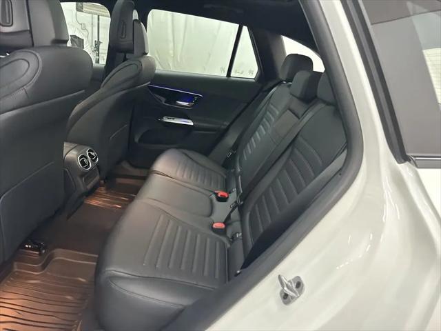 2026 Mercedes-Benz GLC 4MATIC