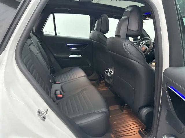 2026 Mercedes-Benz GLC 4MATIC