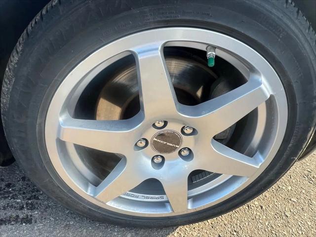 2011 Volvo C70 T5