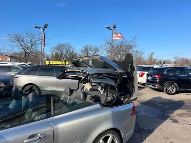 2011 Volvo C70 T5