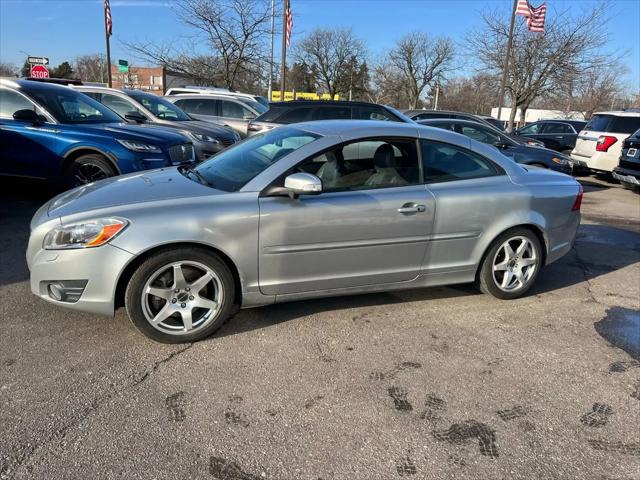 2011 Volvo C70 T5