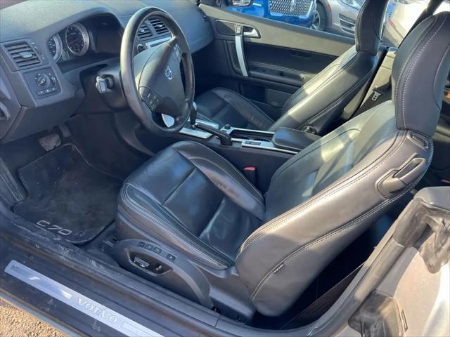 2011 Volvo C70 T5