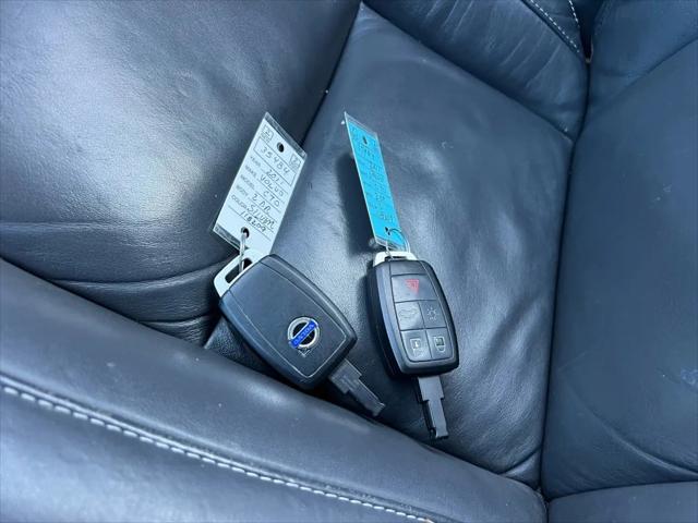 2011 Volvo C70 T5
